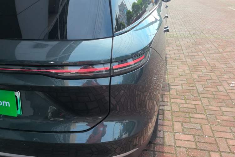 Used Nio ES8 2024 100kWh Signature Edition Right Rear Taillight