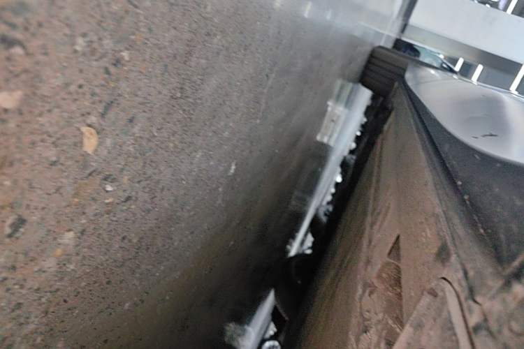 Used Nio ES8 2024 100kWh Signature Edition Right Side Sill