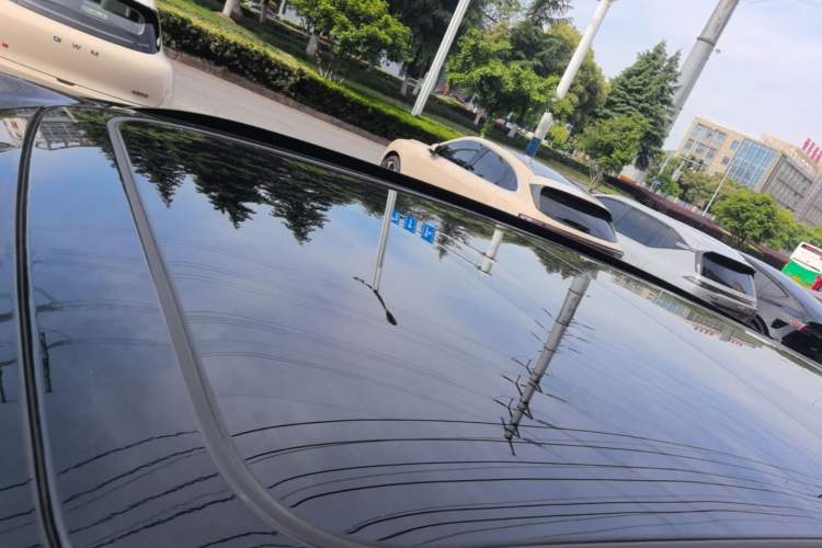 Used Nio ES8 2024 100kWh Signature Edition Roof