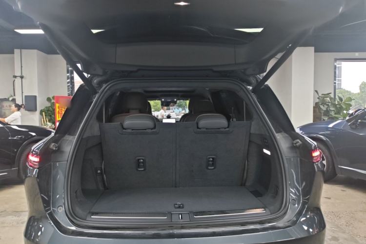 Used Nio ES8 2024 75 kWh Trunk