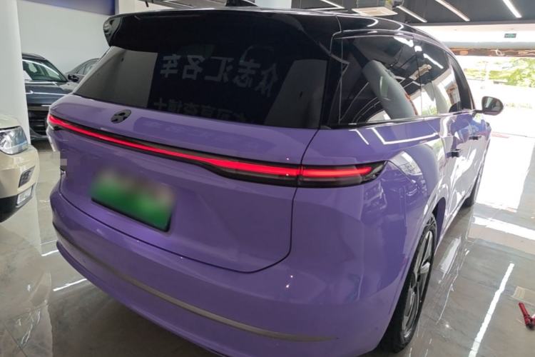 Used Nio ES8 2024 75 kWh Rear Right 45 Deg