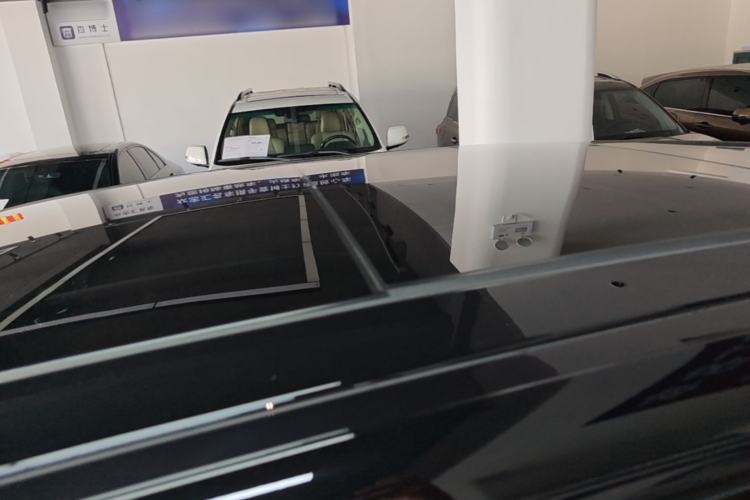 Used Nio ES8 2024 75 kWh Roof