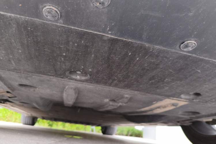 Used Nio ES8 2024 75 kWh Chassis Front