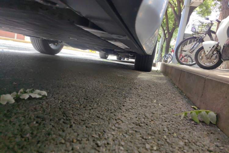 Used Nio ES8 2024 100kWh Chassis Rear Right