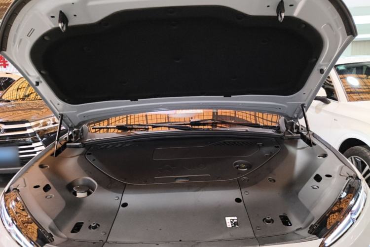Used Nio ES8 2024 75 kWh Engine Bay