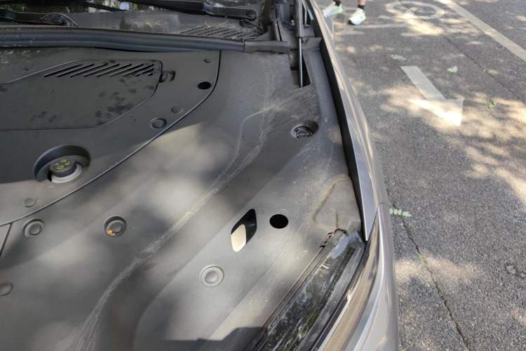 Used Nio ES8 2024 100kWh Engine Bay Left