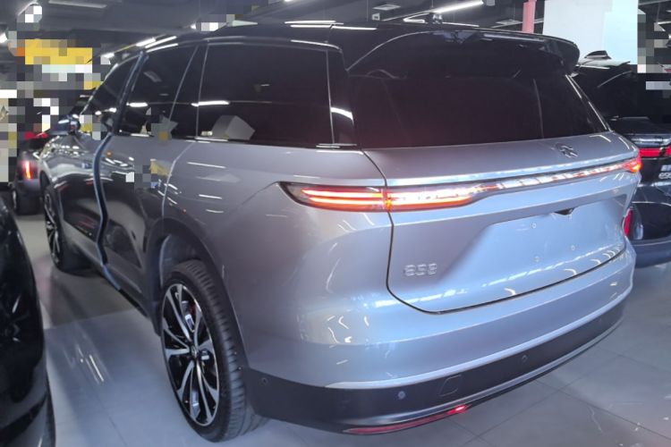 Used Nio ES8 2024 100kWh Signature Edition Exterior 2