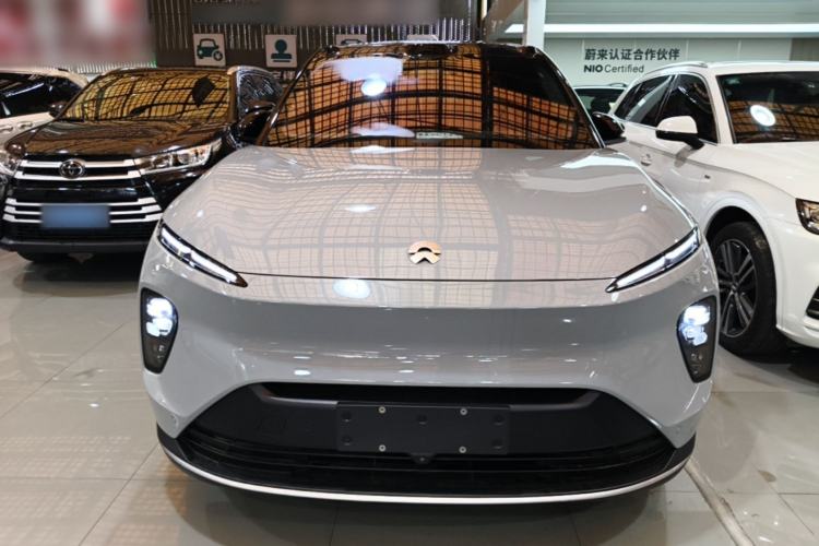 Used Nio ES8 2024 75 kWh Front