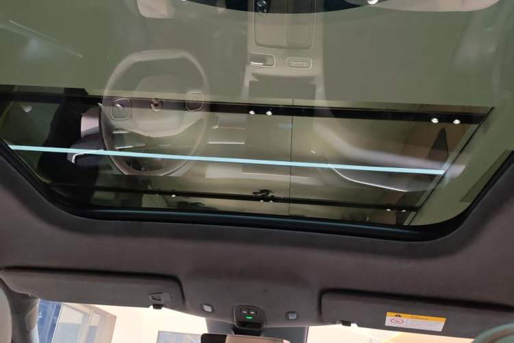 Used Nio ES8 2024 75 kWh Headliner