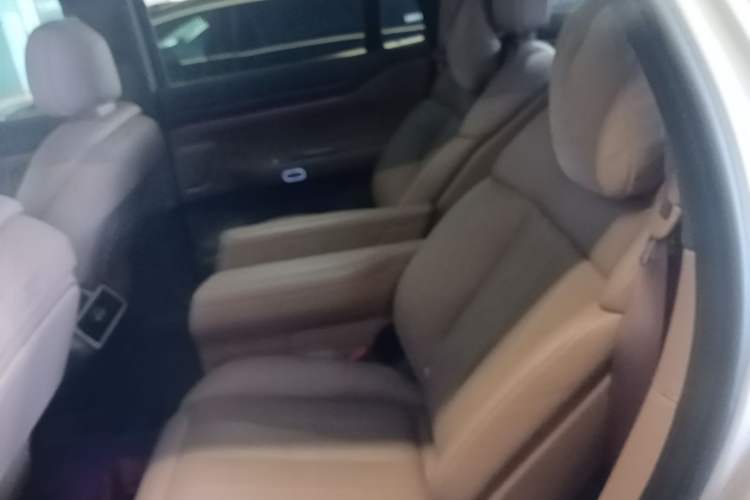 Used Nio ES8 2024 75 kWh Left Rear Seat