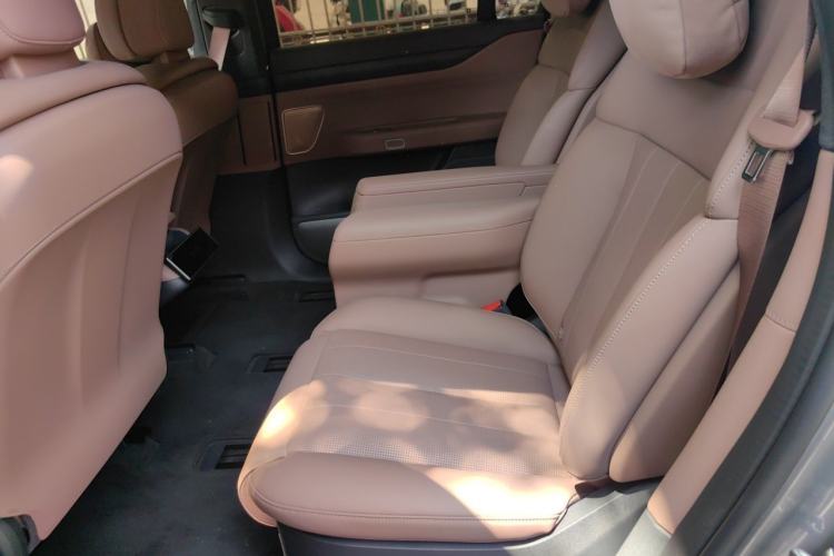 Used Nio ES8 2024 100kWh Left Rear Seat