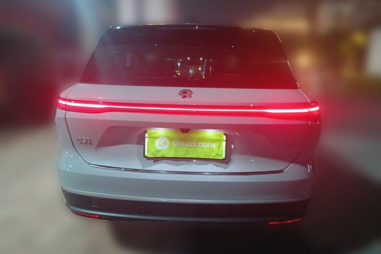 Used Nio ES8 2024 75 kWh Rear