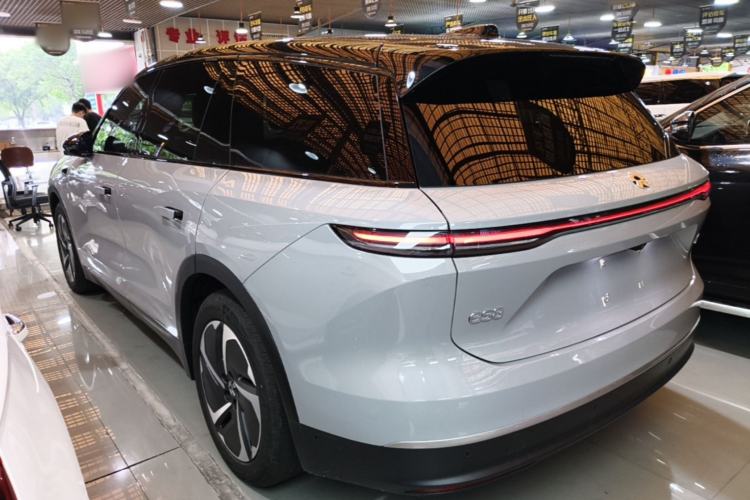 Used Nio ES8 2024 75 kWh Rear Left 45 Deg