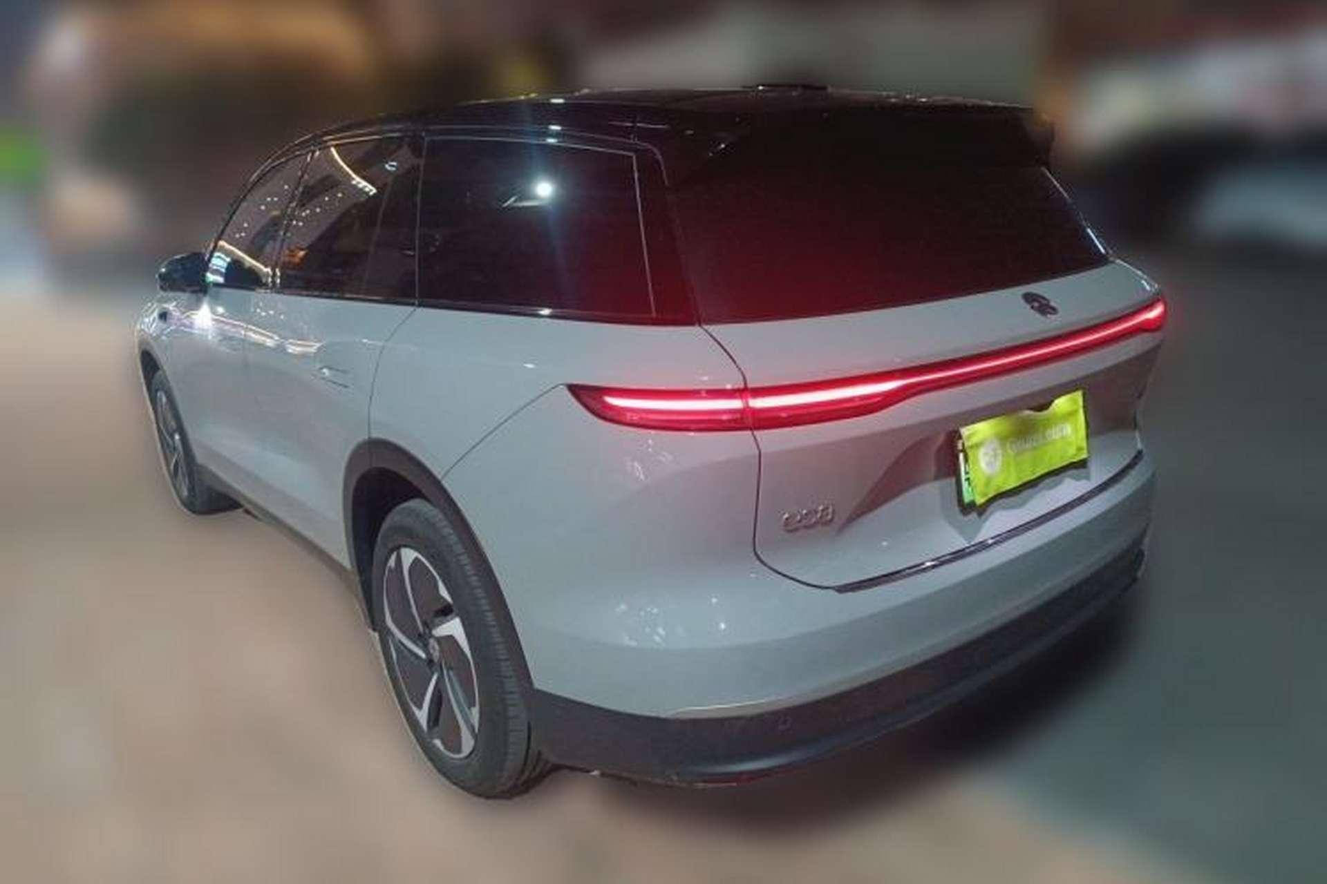 Used Nio ES8 2024 75 kWh Rear Left 45 Deg