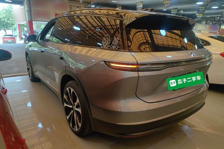 Used Nio ES8 2024 100kWh Signature Edition Rear Left 45 Deg