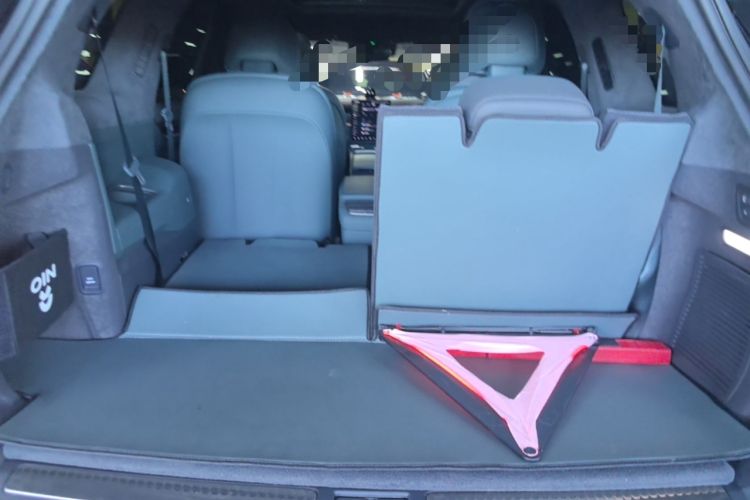 Used Nio ES8 2024 100kWh Signature Edition Trunk