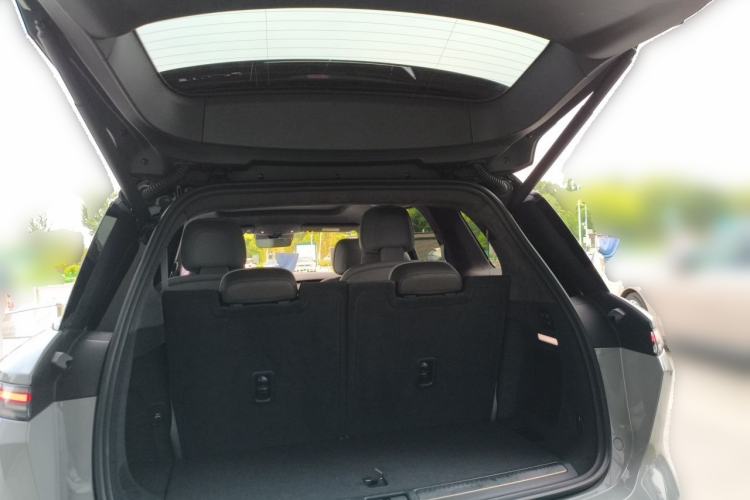 Used Nio ES8 2024 75 kWh Trunk