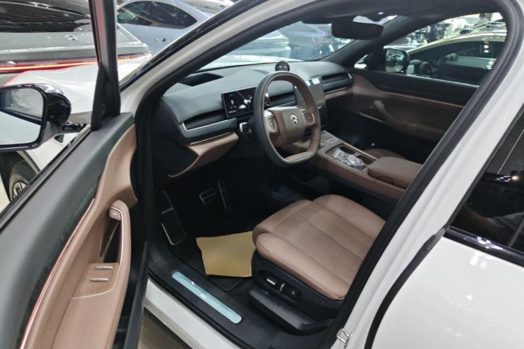 Used Nio ES8 2024 100kWh Driver Seat