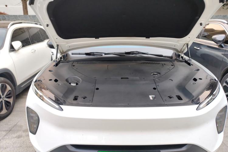 Used Nio ES8 2024 75 kWh Engine Bay
