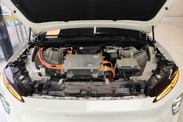 Used Nio ES8 2024 75 kWh Engine Bay