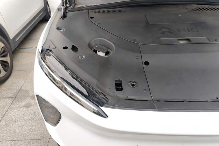 Used Nio ES8 2024 75 kWh Engine Bay Right