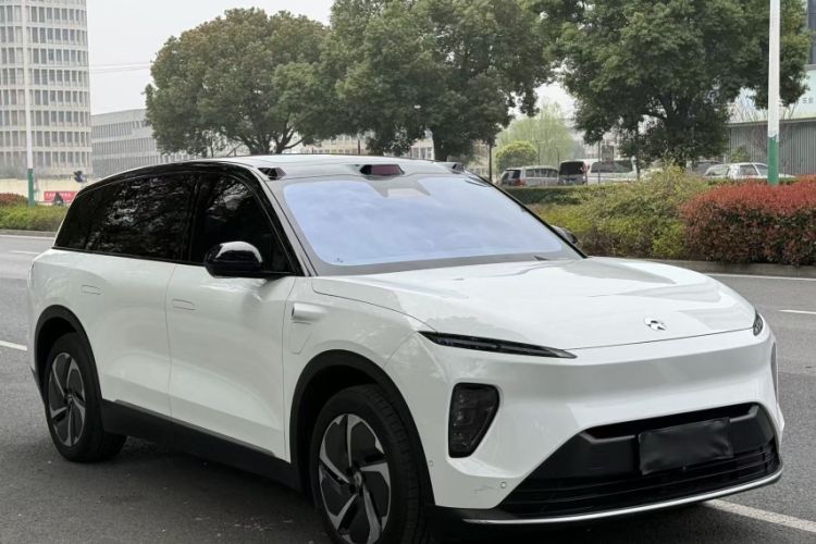 Used Nio ES8 2024 75 kWh Executive Edition Exterior 2
