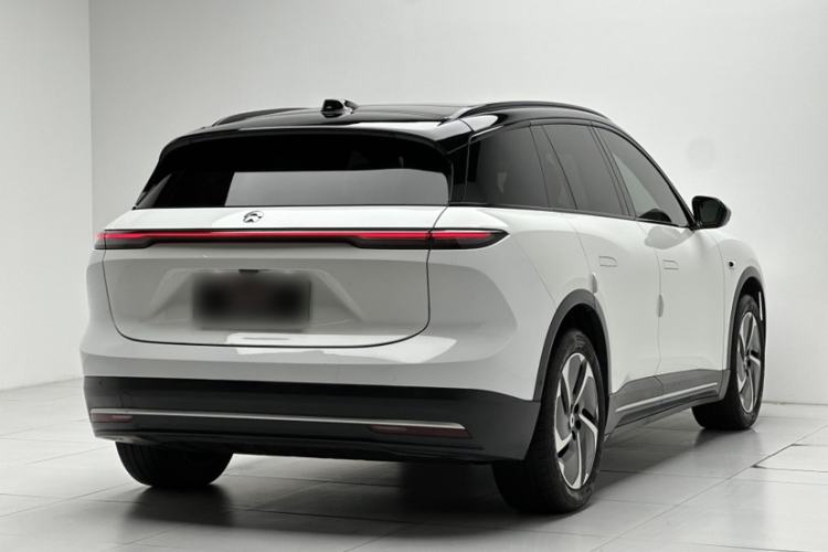 Used Nio ES8 2024 75 kWh Exterior 4