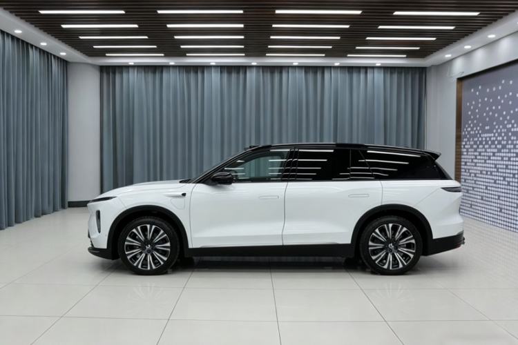 Used Nio ES8 2024 75 kWh Exterior 7
