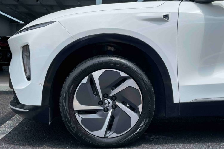 Used Nio ES8 2024 75 kWh Exterior 7