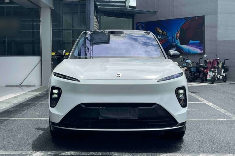 Used Nio ES8 2024 75 kWh Exterior 8