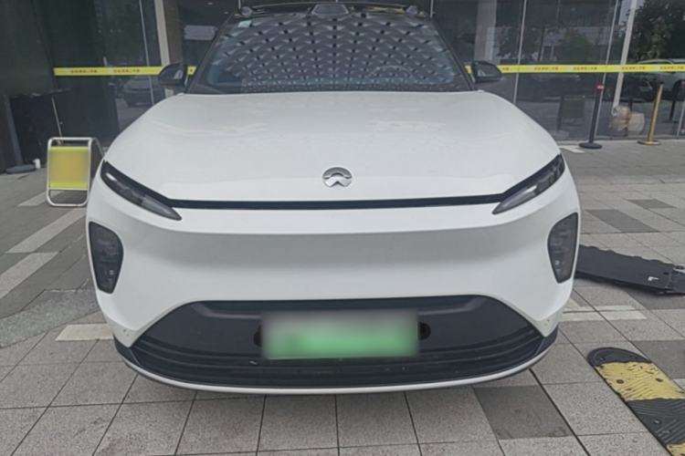 Used Nio ES8 2024 75 kWh Front