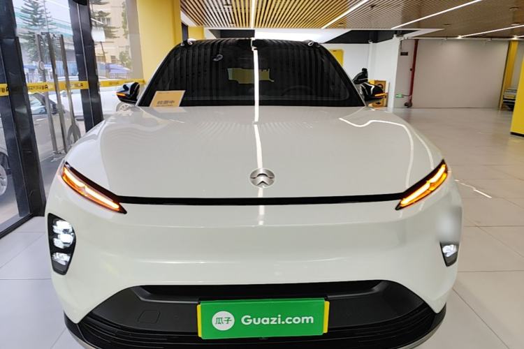 Used Nio ES8 2024 75 kWh Front