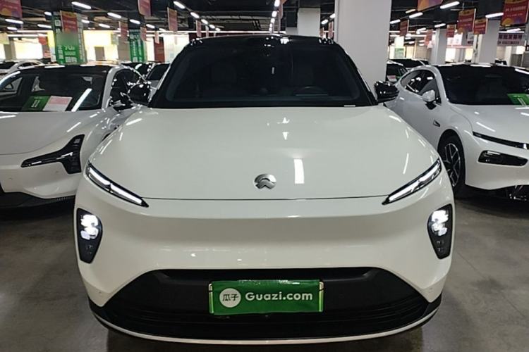 Used Nio ES8 2024 75 kWh Front