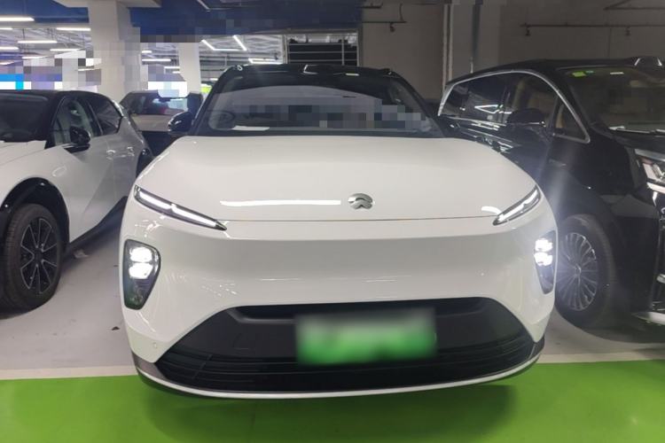 Used Nio ES8 2024 75 kWh Front