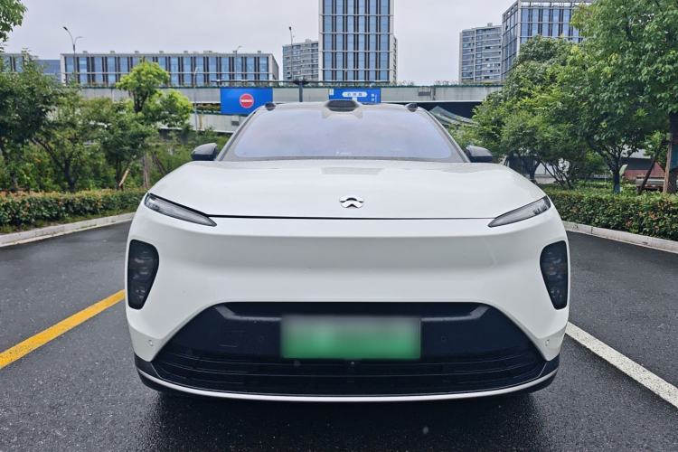 Used Nio ES8 2024 75 kWh Executive Edition Front