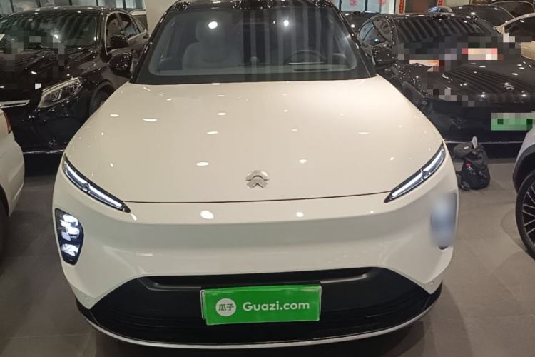 Used Nio ES8 2024 75 kWh Executive Edition Front