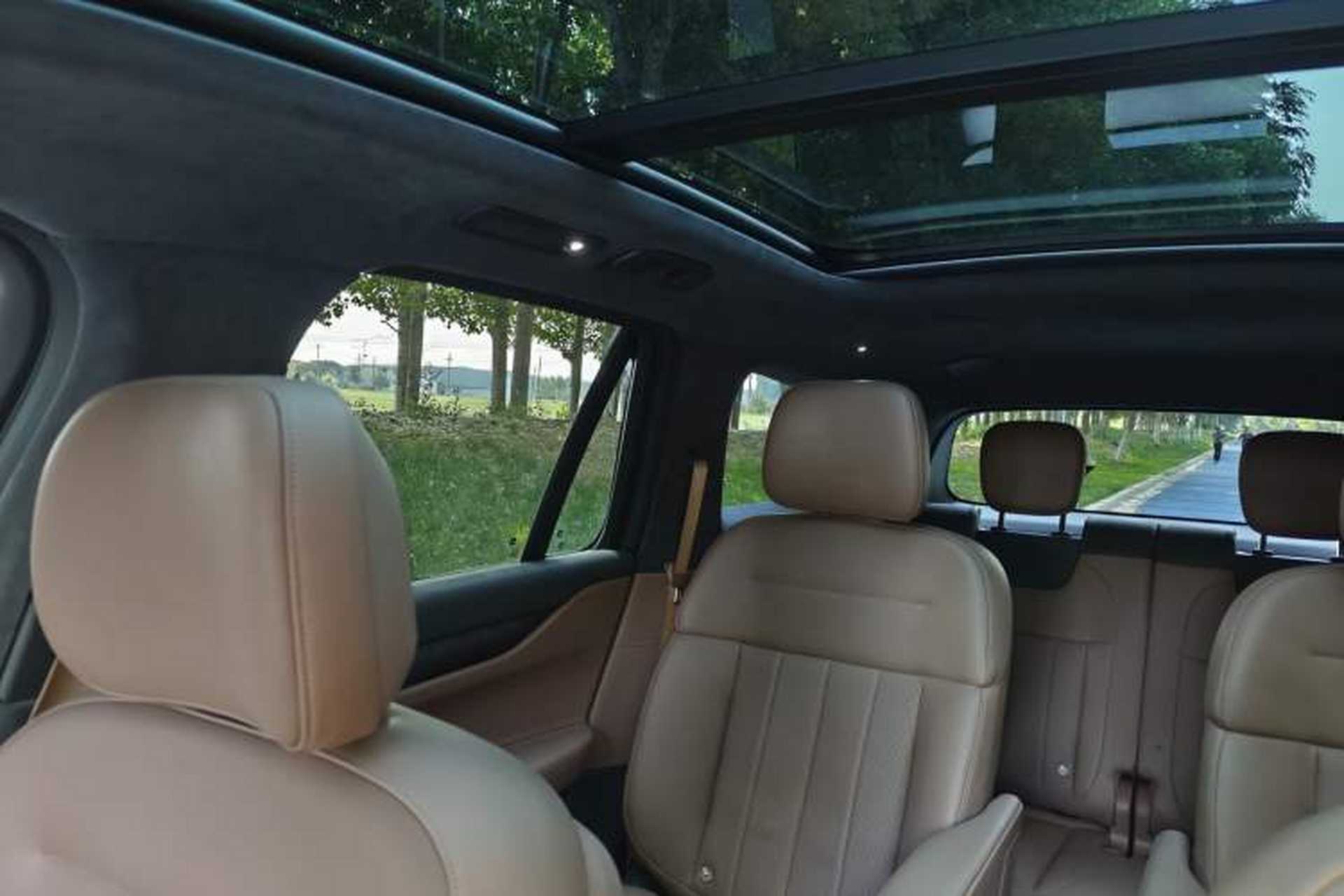Used Nio ES8 2024 75 kWh Headliner
