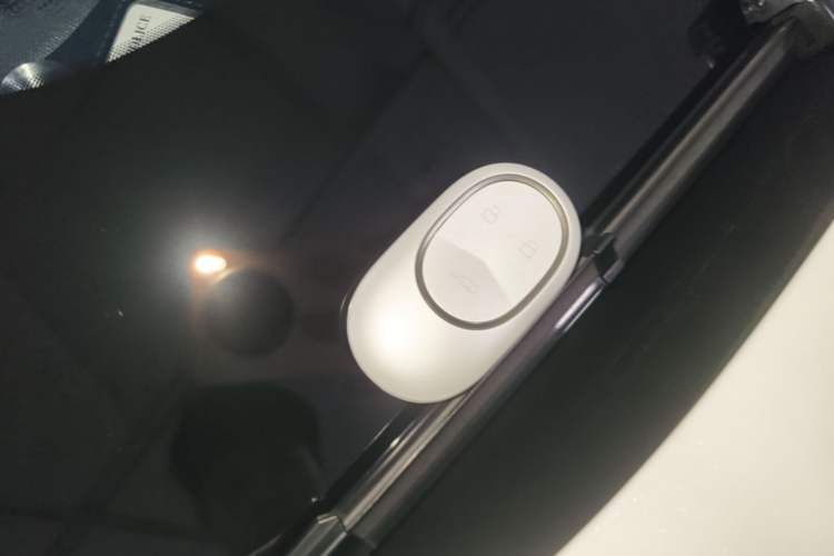 Used Nio ES8 2024 75 kWh Executive Edition Interior 1