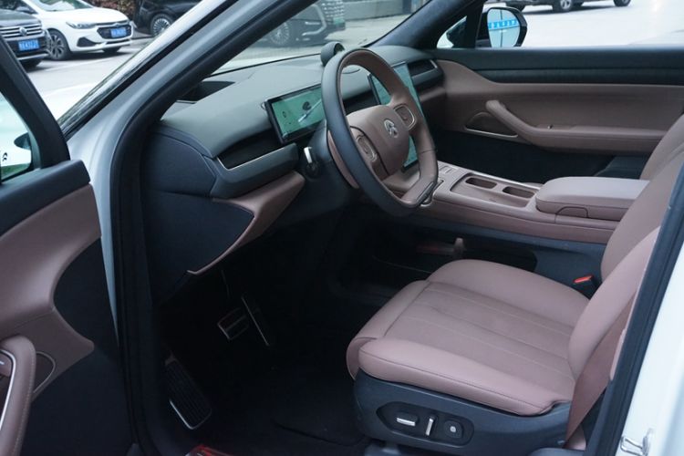 Used Nio ES8 2024 100kWh Interior 3