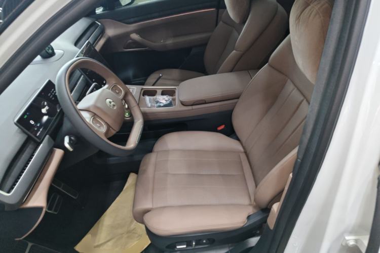 Used Nio ES8 2024 100kWh Left Front Seat
