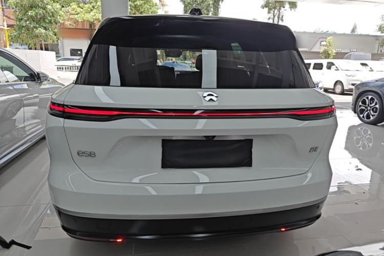 Used Nio ES8 2024 75 kWh Executive Edition Rear