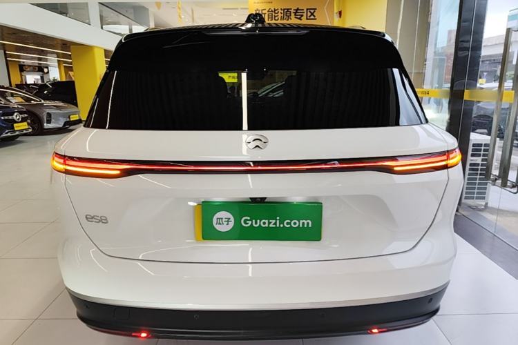 Used Nio ES8 2024 75 kWh Rear