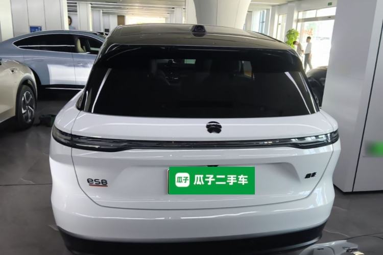Used Nio ES8 2024 75 kWh Rear