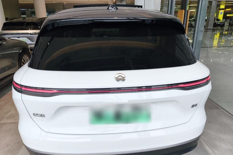 Used Nio ES8 2024 75 kWh Rear