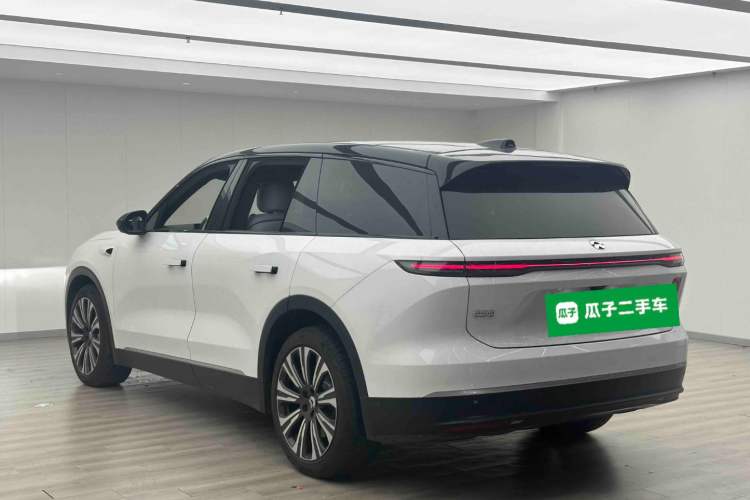 Used Nio ES8 2024 75 kWh Rear Left 45 Deg