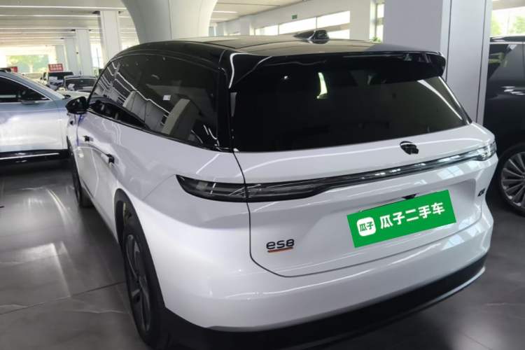 Used Nio ES8 2024 75 kWh Rear Left 45 Deg