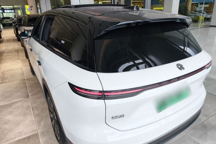 Used Nio ES8 2024 75 kWh Rear Left 45 Deg
