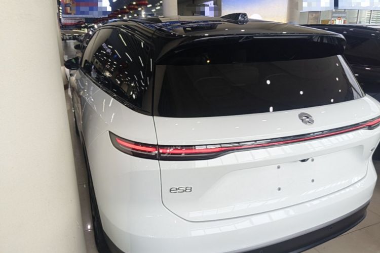 Used Nio ES8 2024 75 kWh Rear Left 45 Deg