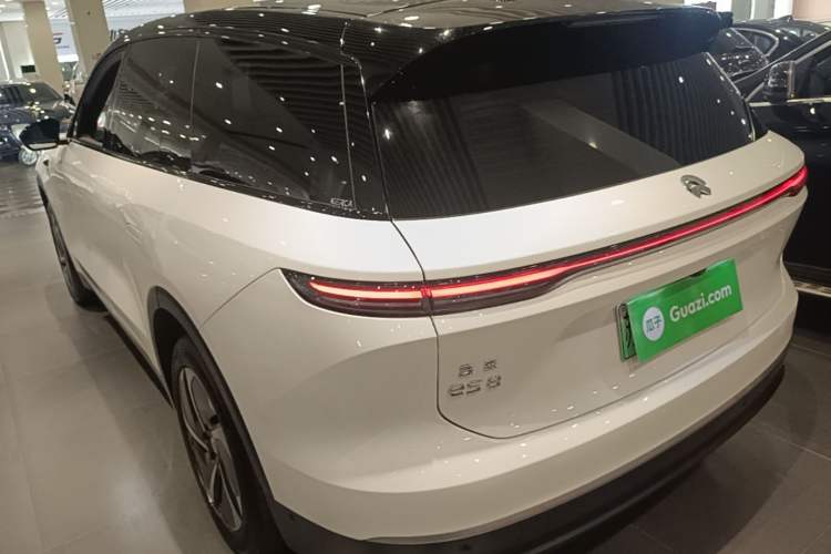 Used Nio ES8 2024 75 kWh Executive Edition Rear Left 45 Deg