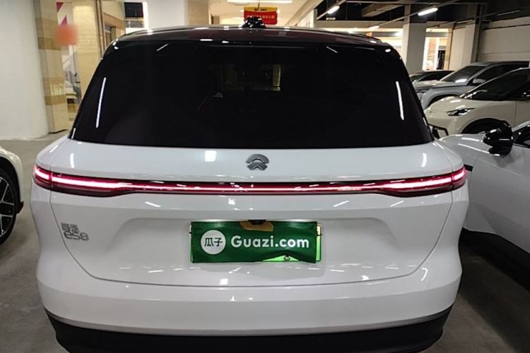 Used Nio ES8 2024 75 kWh Rear
